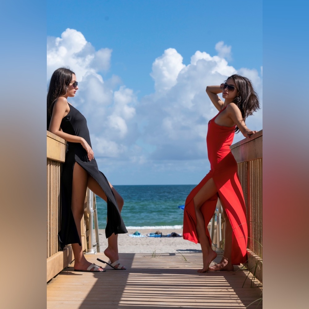Women's Sleeveless Casual Slit Dress U-Neck Summer Beach Maxi Long Dress